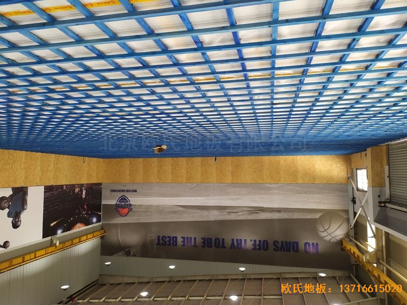 江蘇昆山市博瑞祥汽車一站服務體育木地板鋪裝案例
