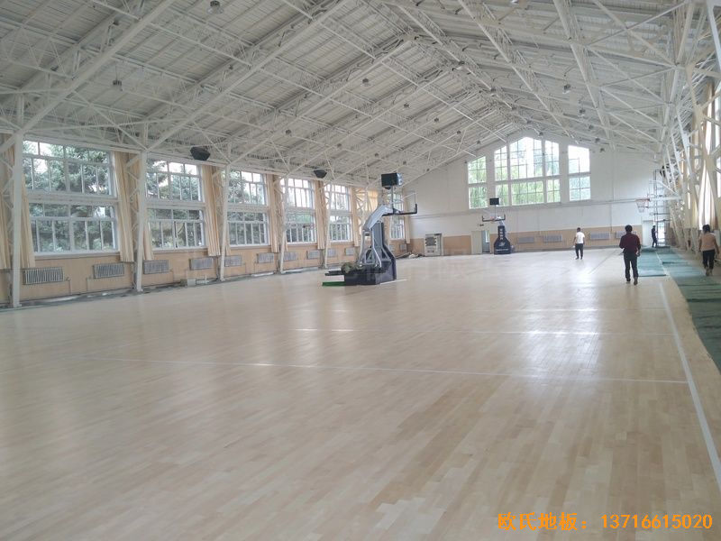 內蒙古呼和浩特賽罕區師范大學體育學院訓練館運動木地板鋪設案例