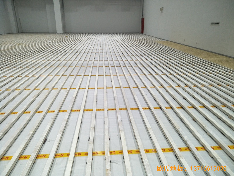 上海鋪東寧橋路669號體育館運動木地板安裝案例2