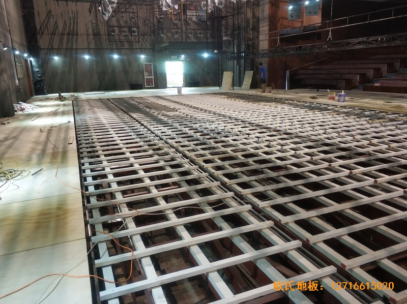 杭州職工之家舞臺體育地板鋪設案例1