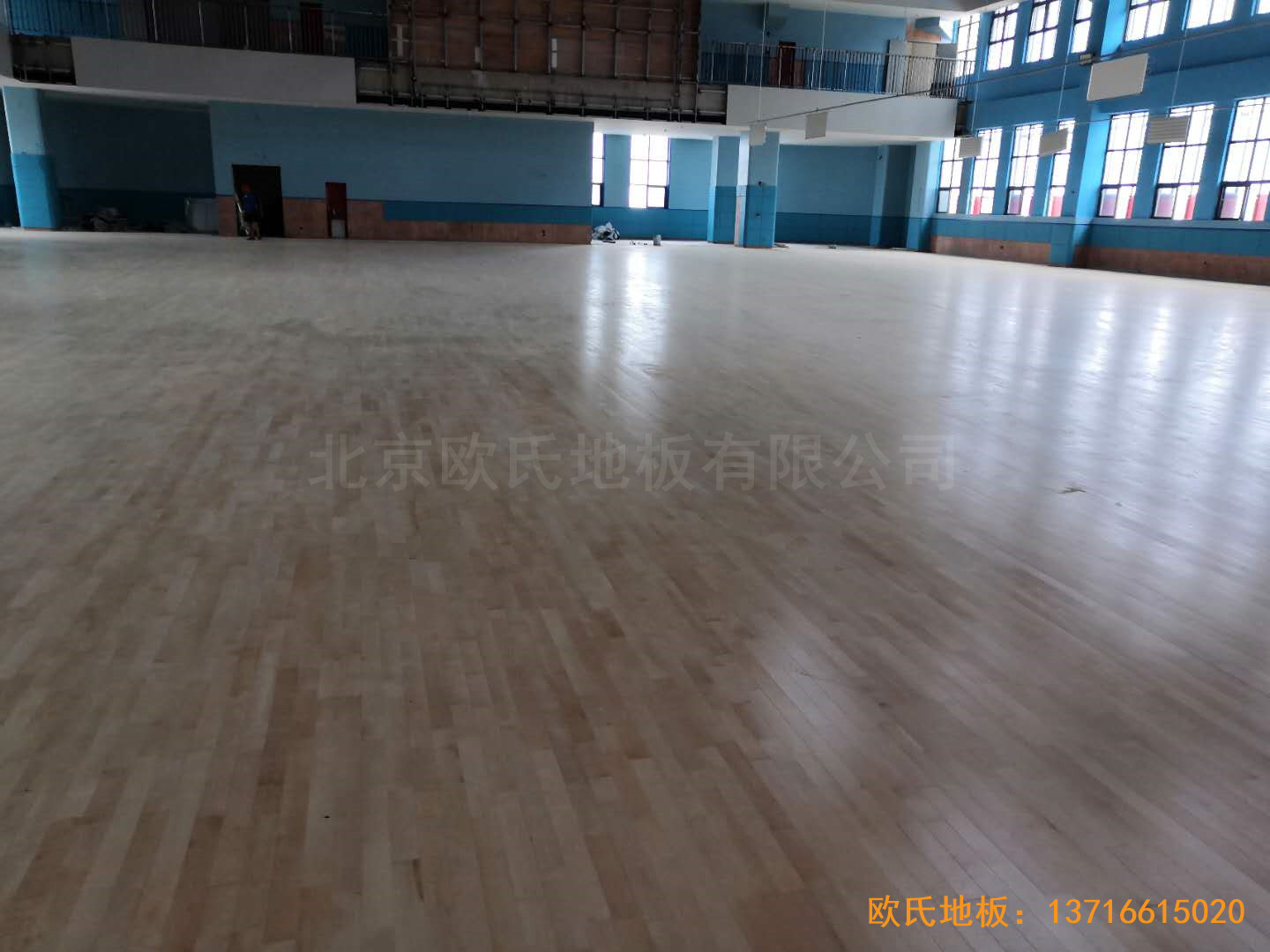 江西城西橋小學A區體育館運動地板安裝案例5