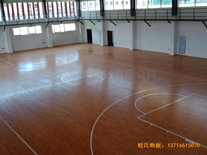 江西新余渝水七小籃球館運動地板鋪設案例5
