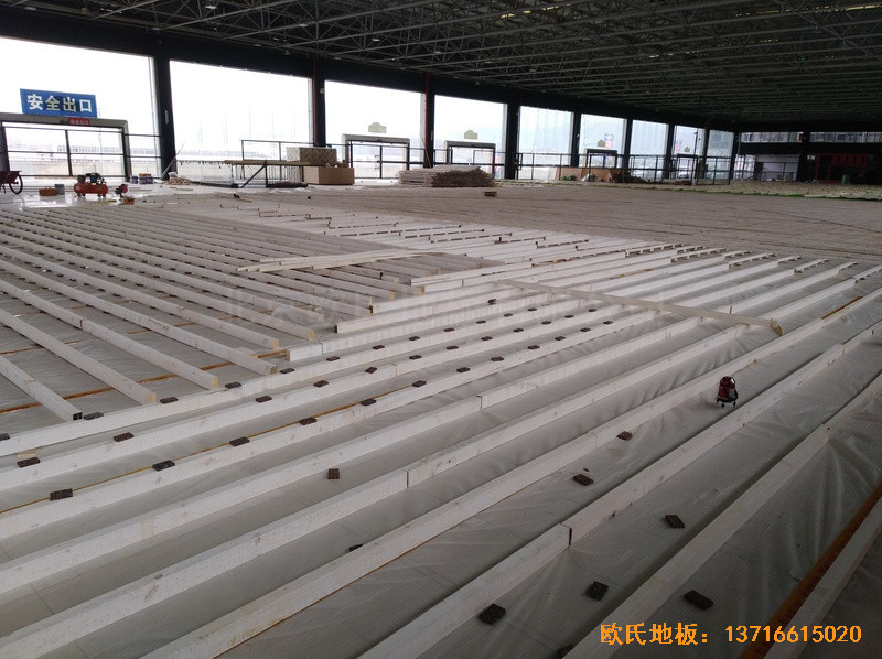 浙江臨海WeArena籃球館運動地板施工案例1
