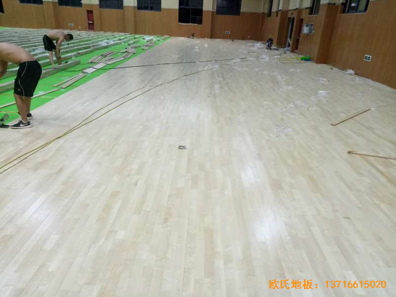 浙江臺州路北街道籃球館體育地板鋪裝案例4