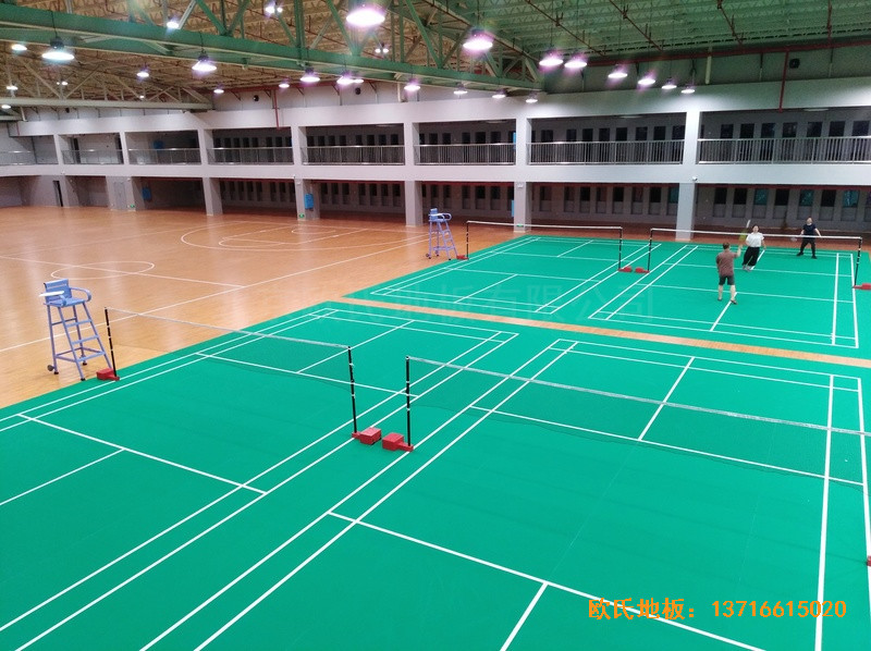 湖南湘潭電力局羽毛球館體育地板施工案例5