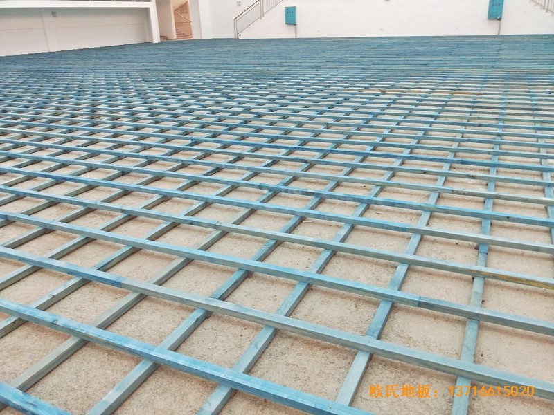 湖南辰溪實驗學校籃球館運動地板鋪設案例2