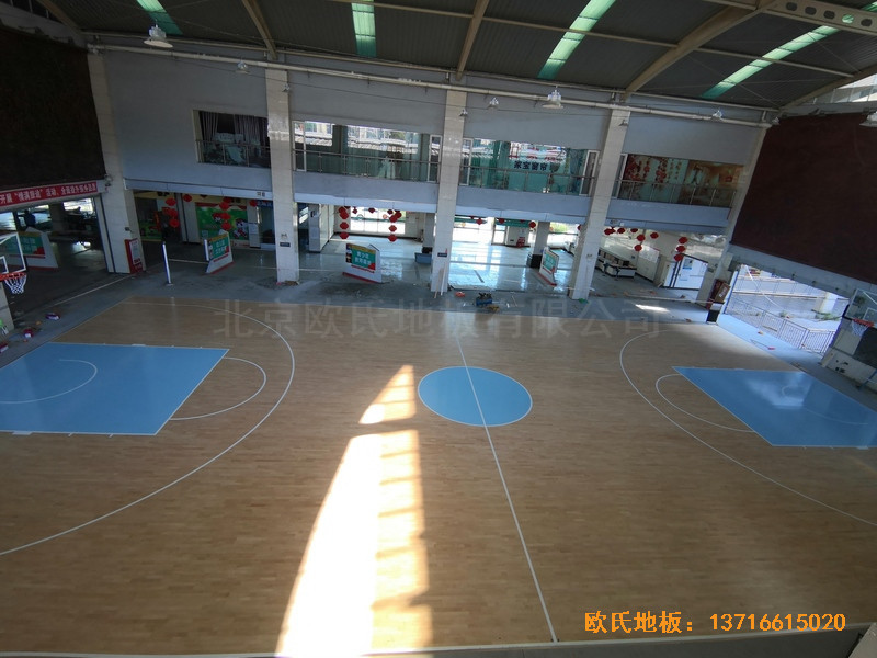 福建龍巖羅龍西路269號籃球館體育地板鋪設案例4