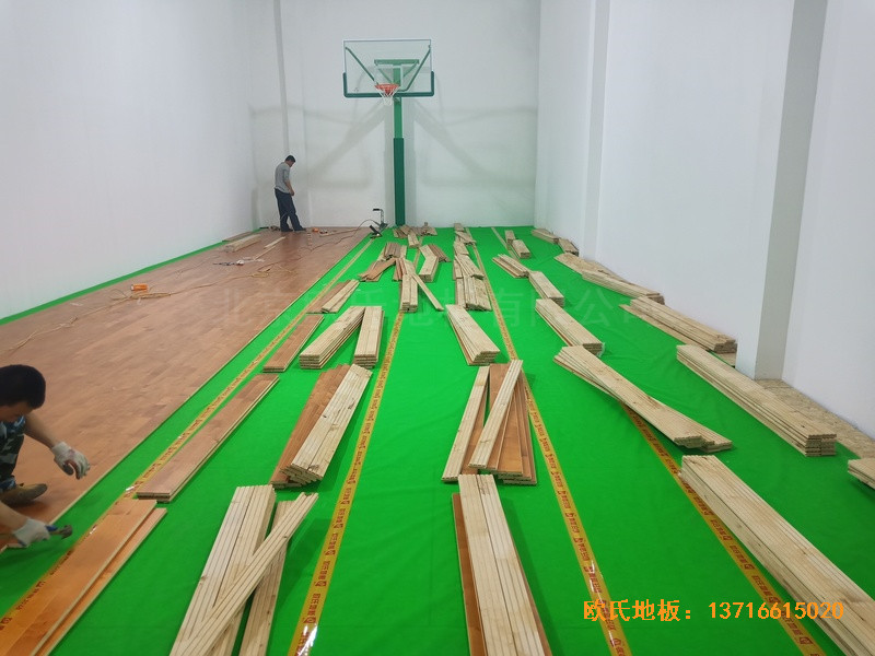 西城區黃寺大街24號院籃球館體育地板鋪裝案例3