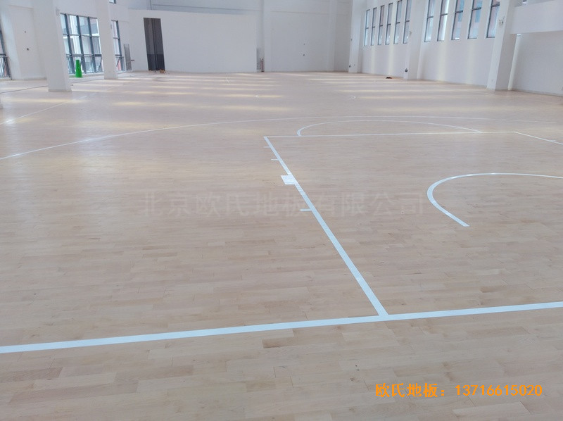 重慶重光小學籃球館體育地板鋪設案例0
