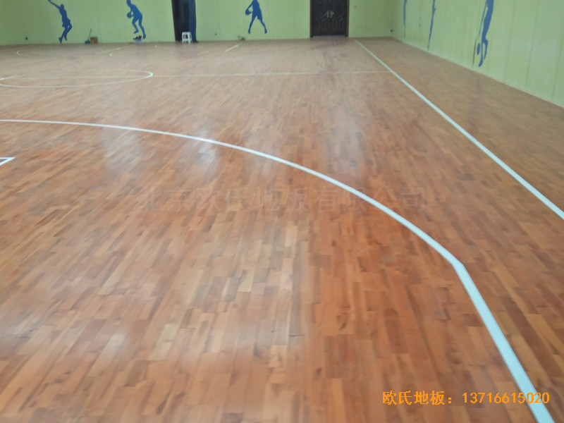 陽煤集團三礦球館運動地板施工案例4