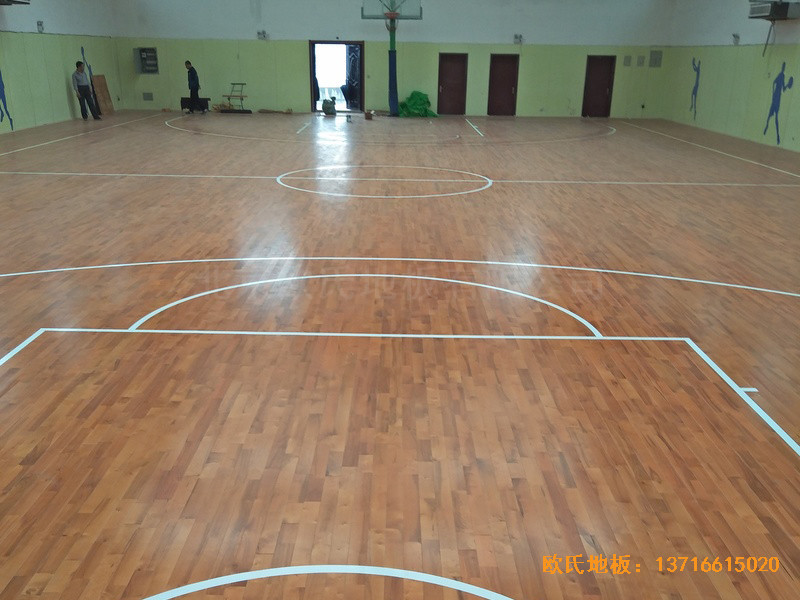 陽煤集團三礦球館運動地板施工案例5