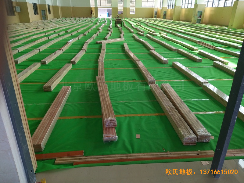 云南蒙自師范體育館運動地板鋪設案例2