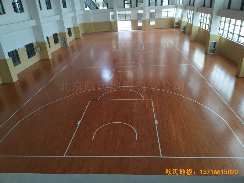 云南蒙自師范體育館運動地板鋪設案例5