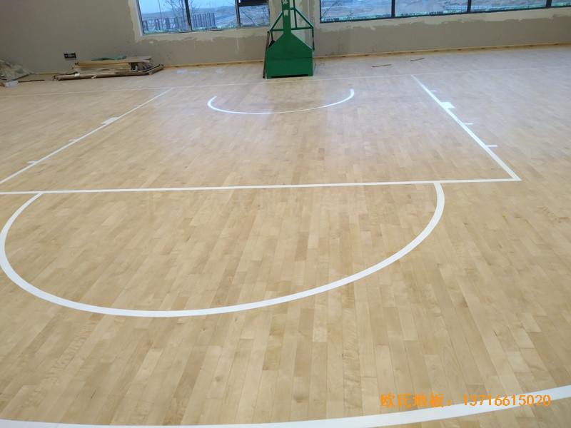 內蒙古通遼富力城籃球館運動木地板施工案例5