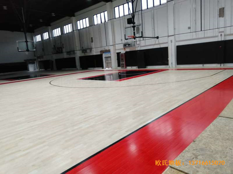 南京樂活體育館體育木地板鋪裝案例4