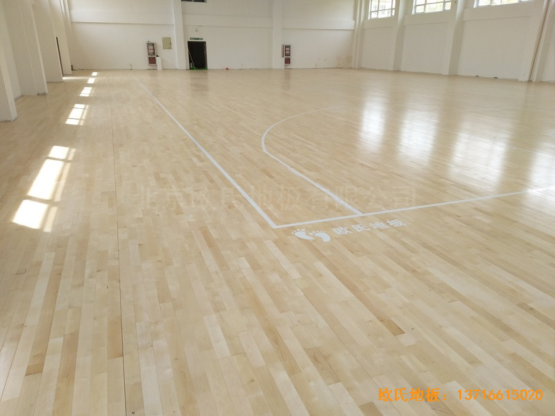 南京浦口黨校籃球館運動地板鋪設案例4