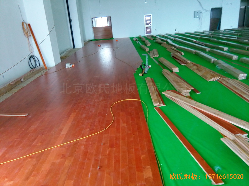 南京浦口區復興小學運動館運動木地板鋪裝案例3
