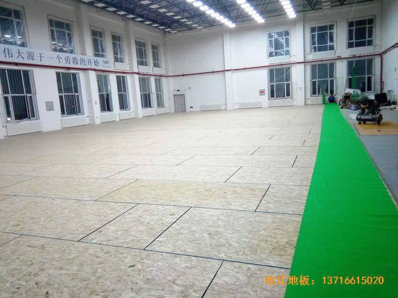 吉林篝火籃球訓練館運動木地板鋪裝案例2