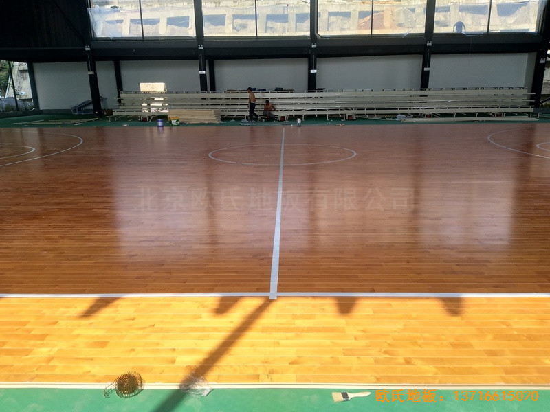 四川瀘州合江縣人民法院籃球館運動地板鋪裝案例5