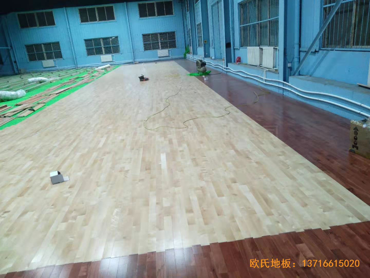大慶讓胡路區政府籃球館運動木地板安裝案例3