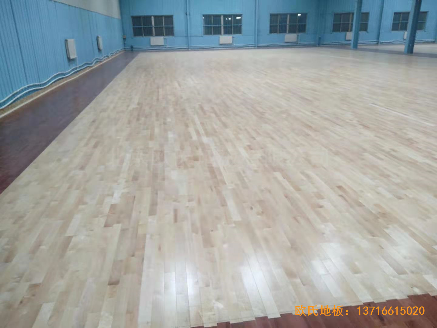 大慶讓胡路區政府籃球館運動木地板安裝案例4