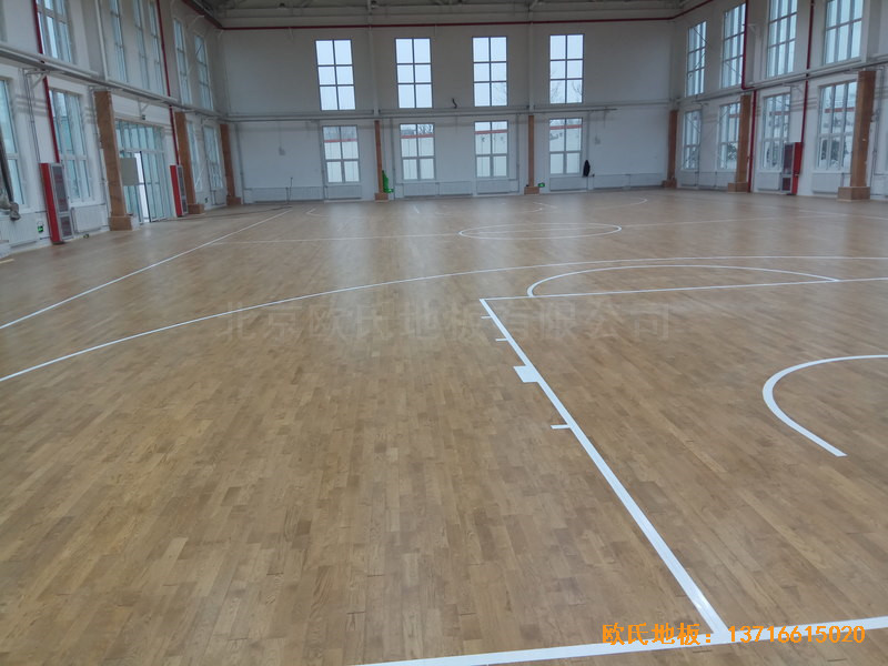 天津西青區梨園監獄籃球館運動地板鋪設案例5
