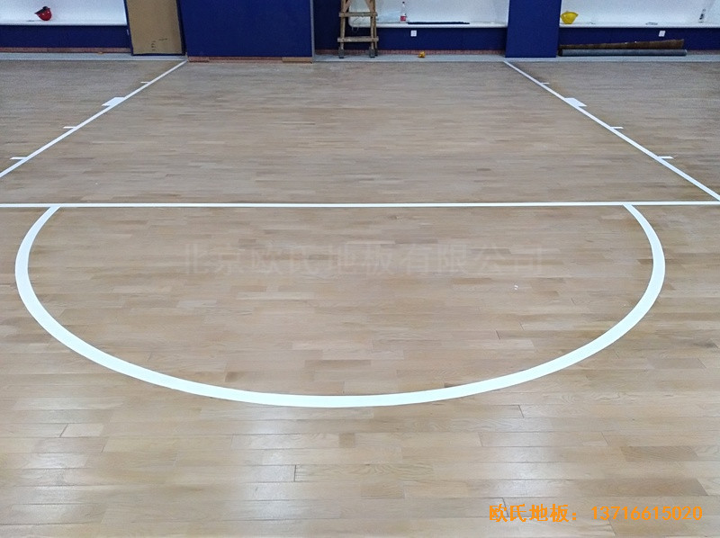 天津魯能城購物中心籃球館運動木地板施工案例3