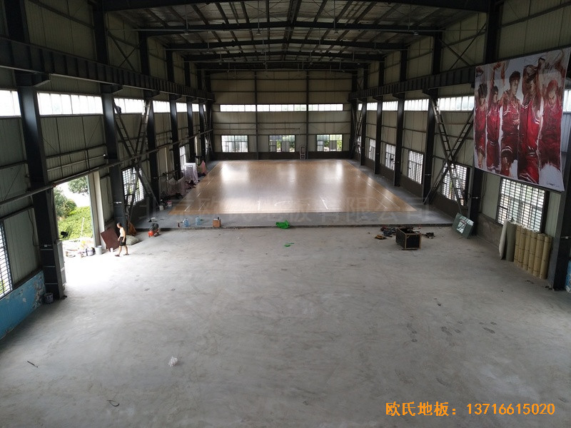 安微淮南開發區籃球館運動木地板鋪裝案例3