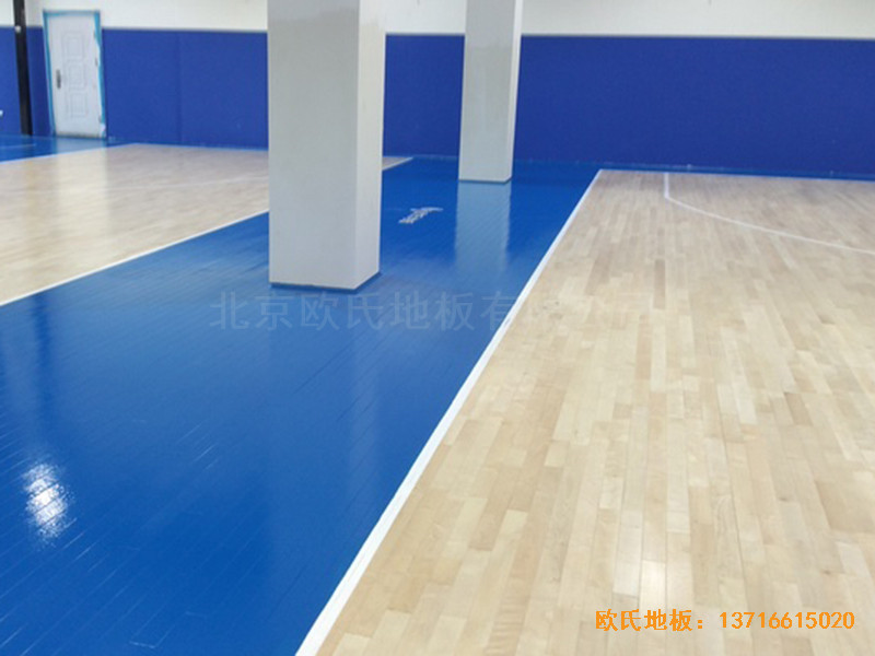 上海虹梅南路2599鑫空藍球館運動地板施工案例3