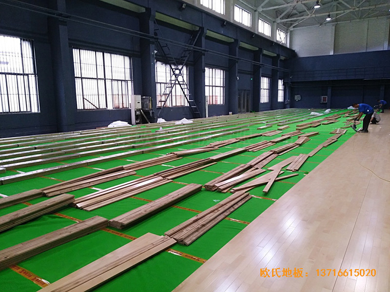 山東同昌23號籃球館運動地板安裝案例3