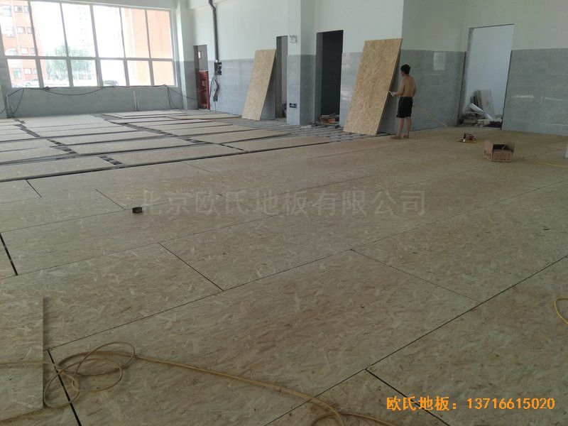 山東沾化第三實驗小學體育館體育木地板鋪裝案例2