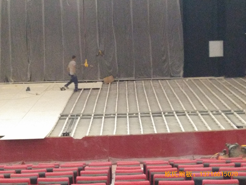 唐山師范學院舞臺體育木地板鋪裝案例