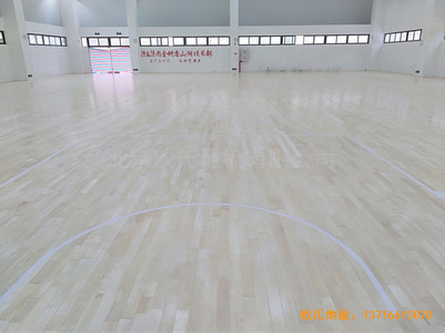 廣州金地香山湖小學籃球館運動地板施工案例