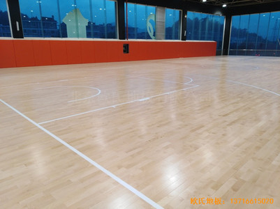 浙江臨海WeArena籃球館運動地板施工案例