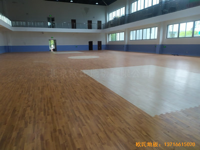 浙江虹橋較好的小學籃球館體育木地板安裝案例