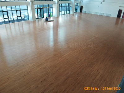 北京朝陽經管學院運動館體育地板施工案例