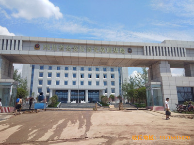 南充特戰訓練基地籃球館體育地板鋪設案例