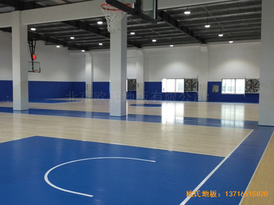 上海虹梅南路2599鑫空藍球館運動地板施工案例