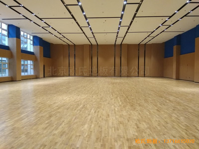 山東臨沂掌舵會所運動館體育地板施工案例