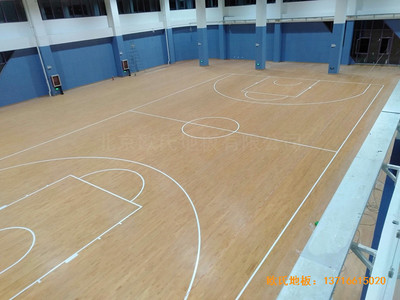 山東實驗二小青島分校籃球館運動木地板施工案例