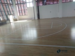 松木籃球場木地板清潔保養