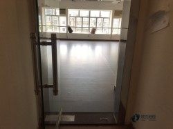 有哪些體育場木地板廠家報價