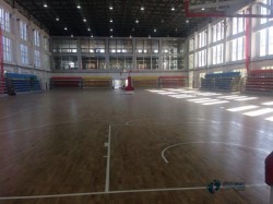 有哪些籃球場地地板廠家報價