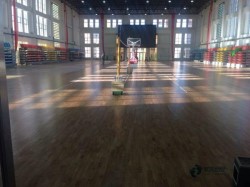 大學籃球館木地板安裝公司