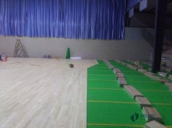 籃球體育木地板價位