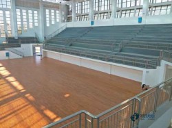 用什么運動場館木地板安裝公司