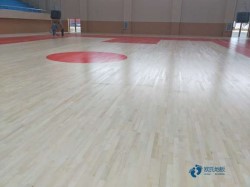 柞木運動地板保養